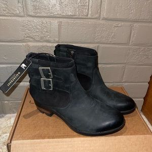 Sorel Women’s Lolla Bootie (Black/Kettle)